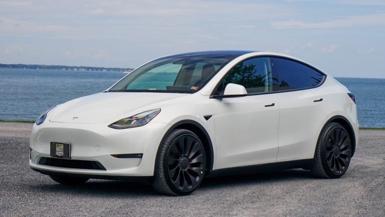 2023_Tesla_Model_Y_Angular_Front_1